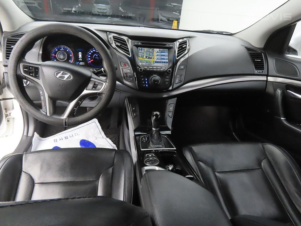 HYUNDAI I40 Saloon 1.7 VGT