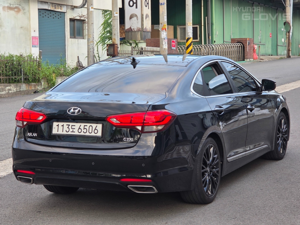 HYUNDAI Aslan G330
