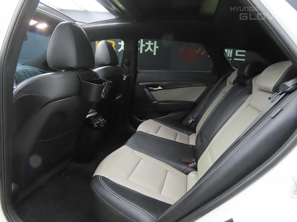 HYUNDAI The New I40 2.0 GDI