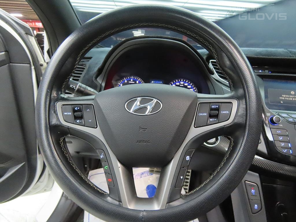 HYUNDAI The New I40 2.0 GDI