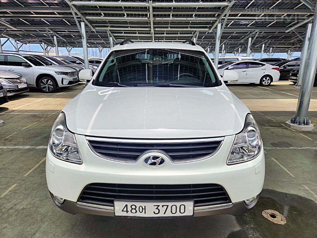 HYUNDAI Veracruz Diesel 2WD