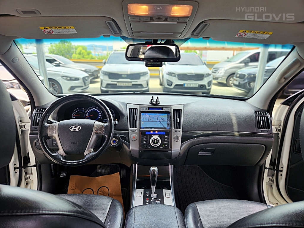 HYUNDAI Veracruz Diesel 2WD