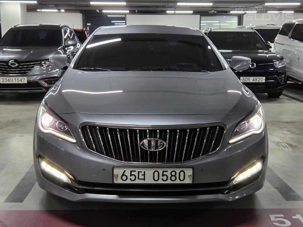 HYUNDAI Aslan G300