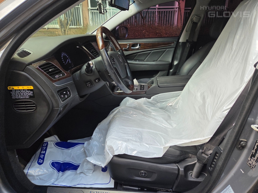 HYUNDAI Ecuus (New Model) VS380