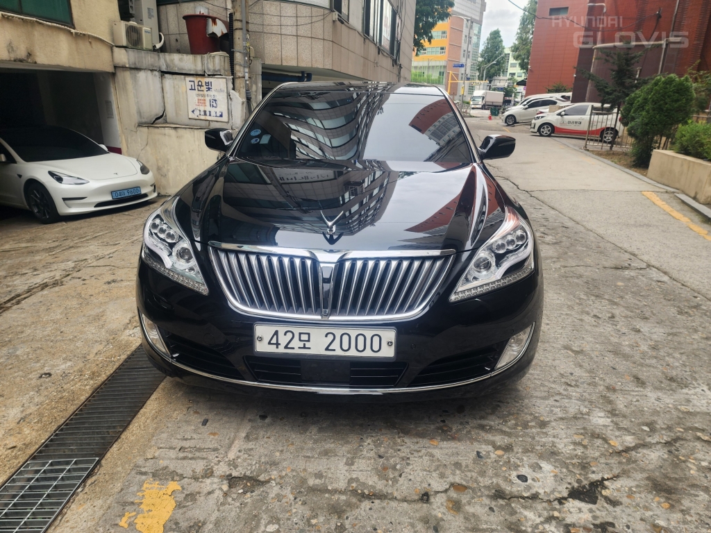 HYUNDAI Ecuus (New Model) VS380