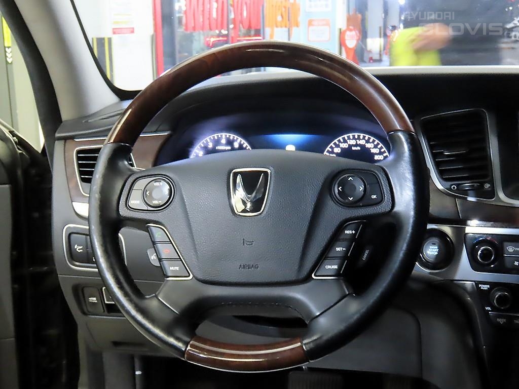 HYUNDAI Ecuus (New Model) VS380
