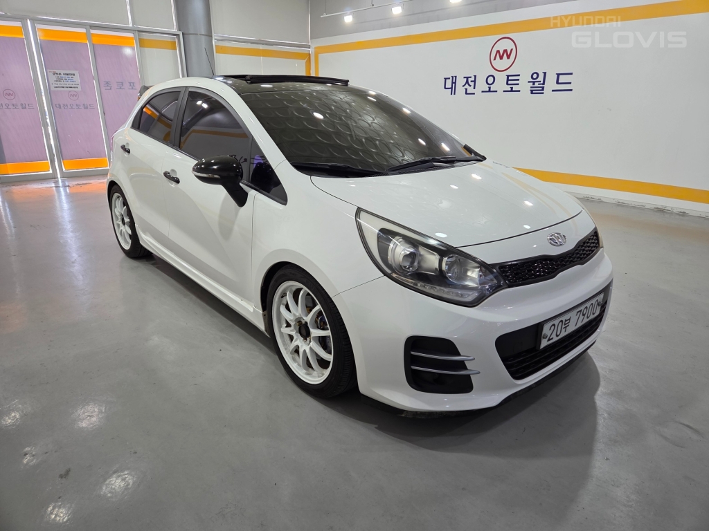 KIA The New Pride 5Door 1.6 GDI