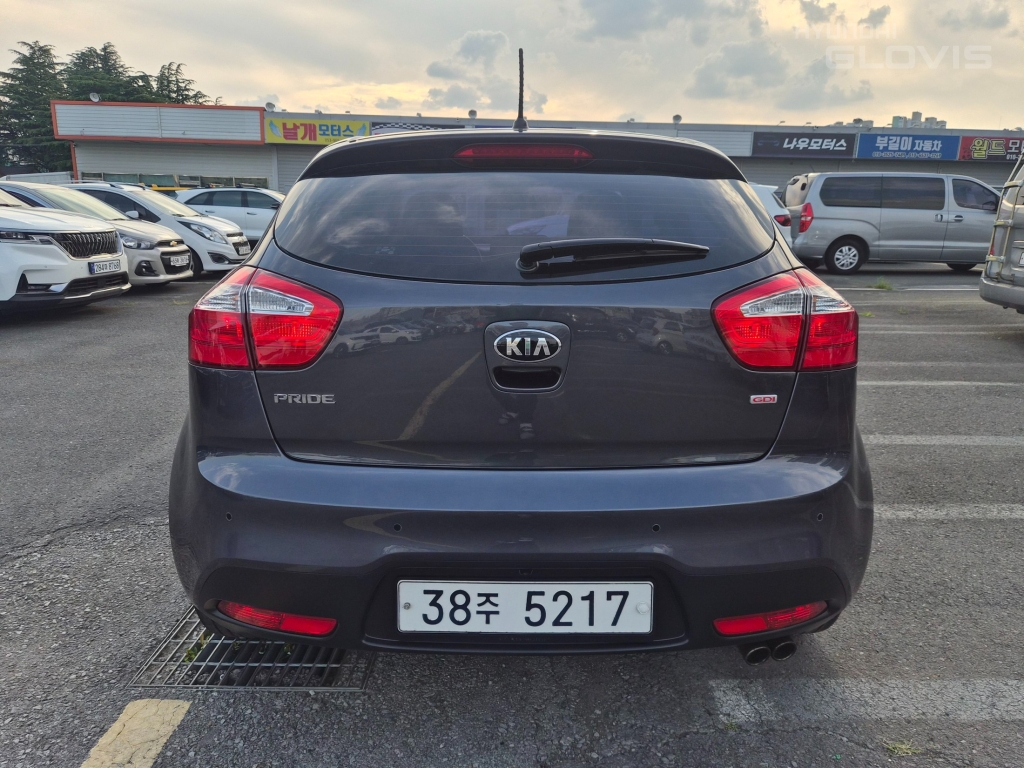 KIA All New Pride 5Door 1.6 GDI