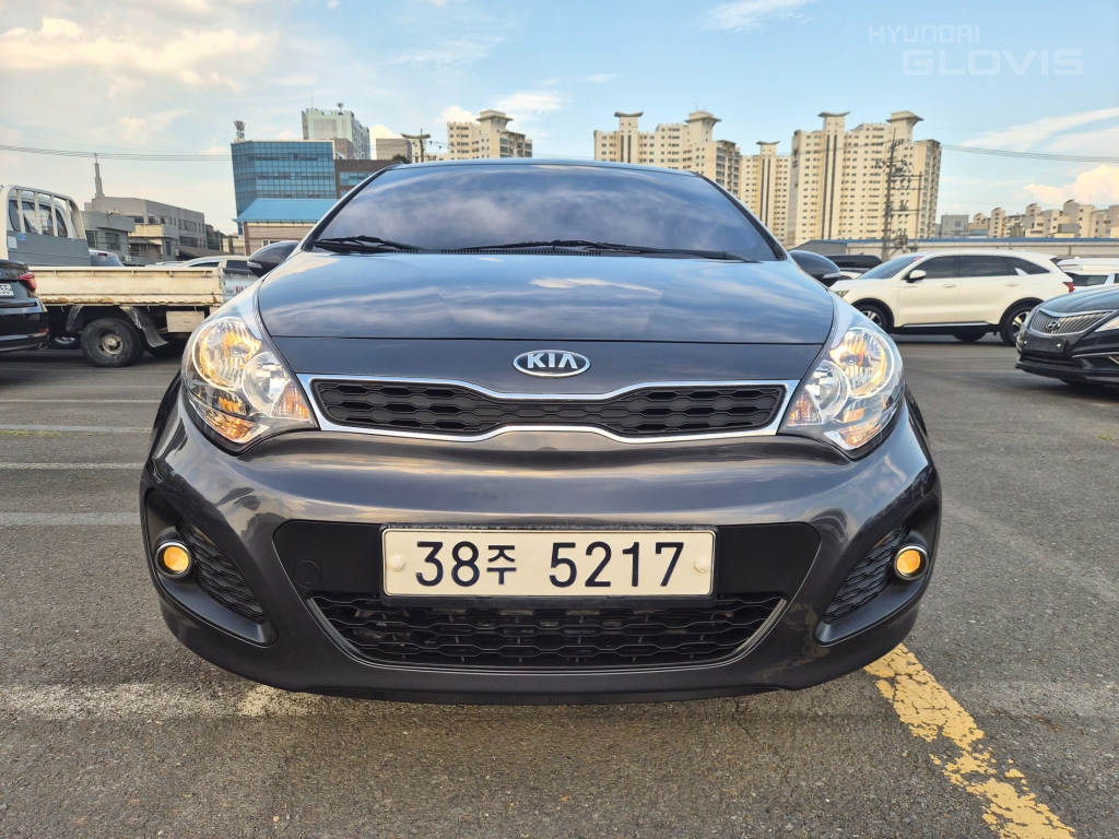 KIA All New Pride 5Door 1.6 GDI