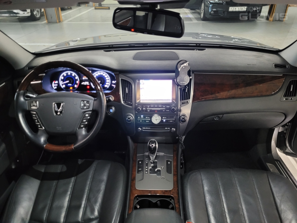 HYUNDAI Ecuus (New Model) VS380