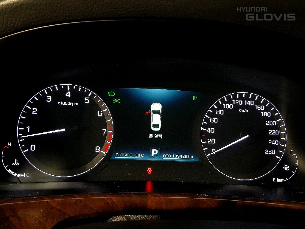HYUNDAI Ecuus (New Model) VS380