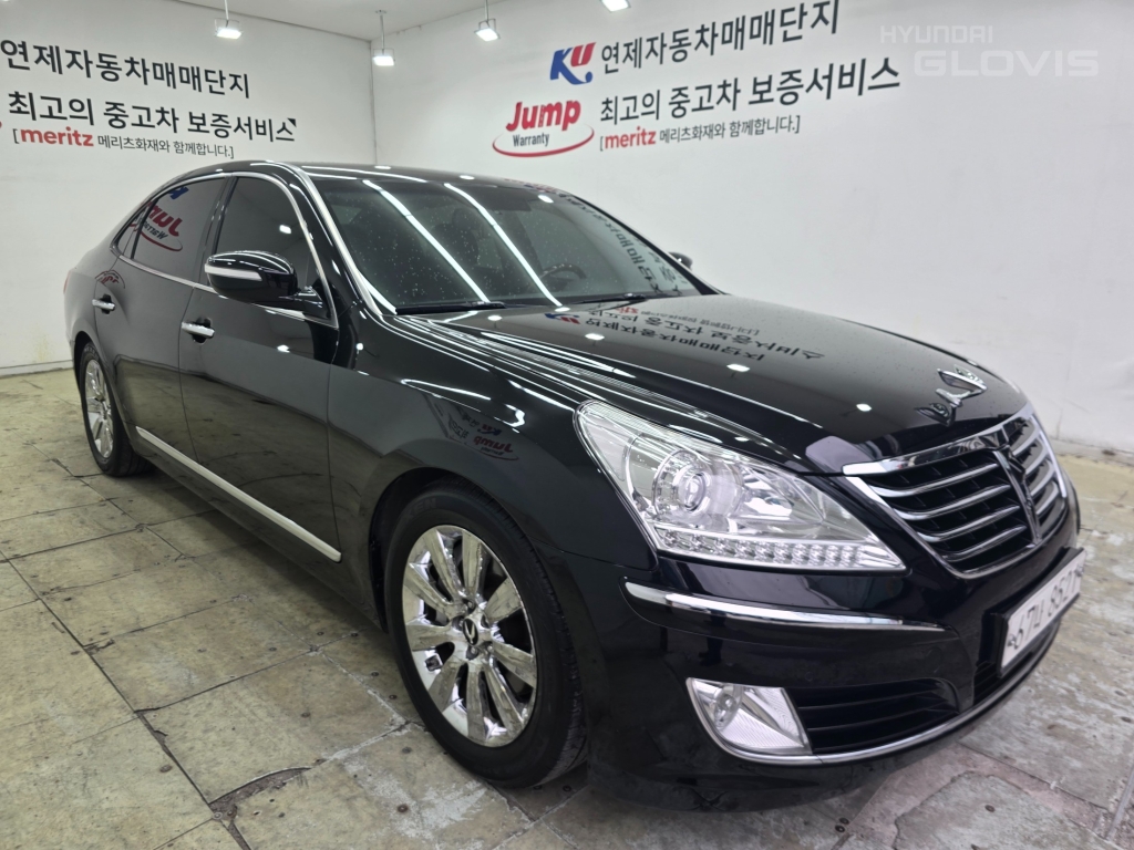 HYUNDAI Ecuus (New Model) VS380