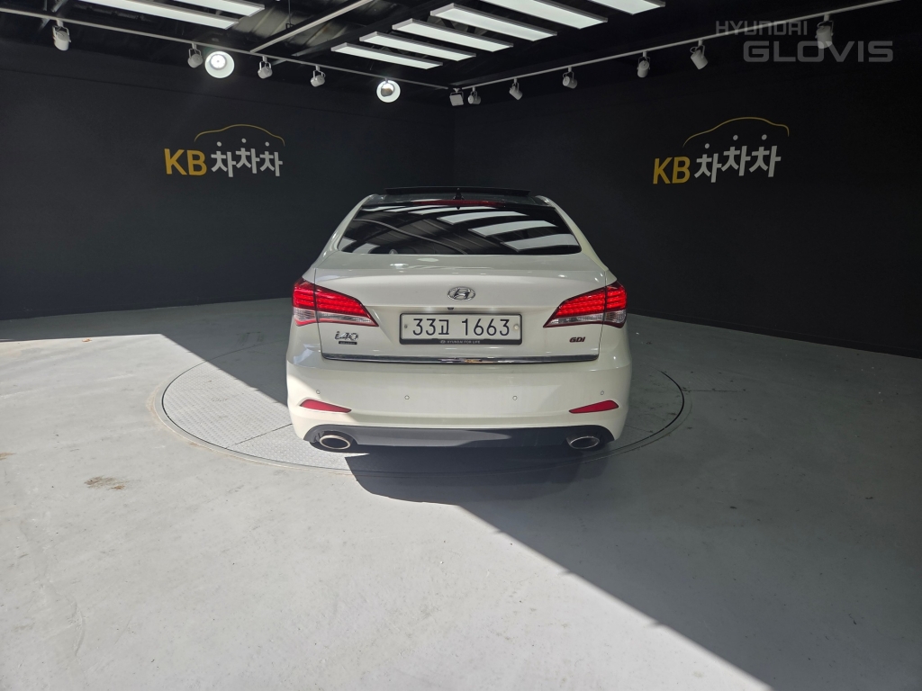 HYUNDAI I40 Saloon 2.0 GDI