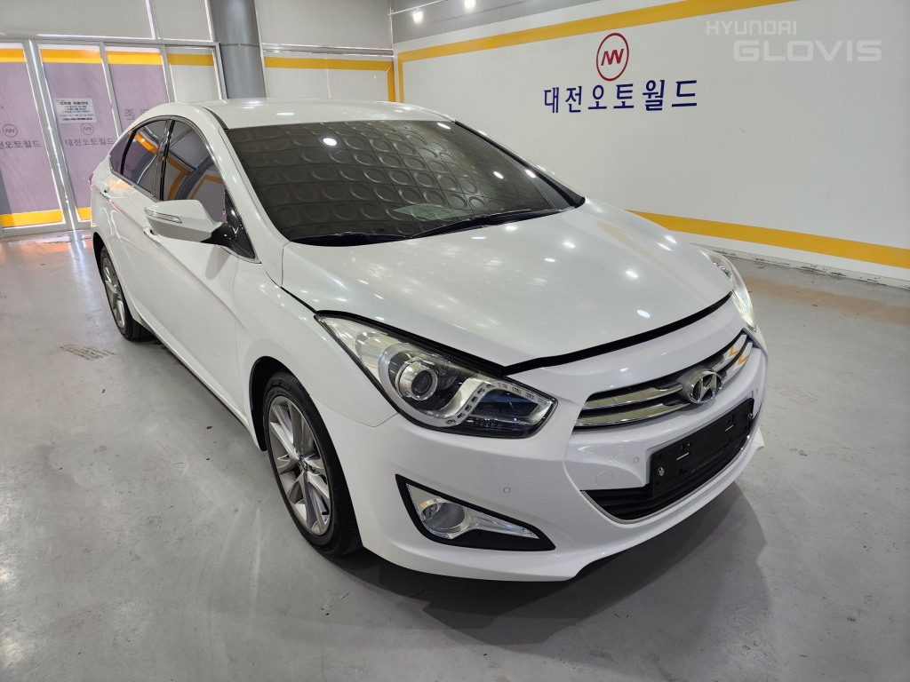 HYUNDAI I40 Saloon 2.0 GDI