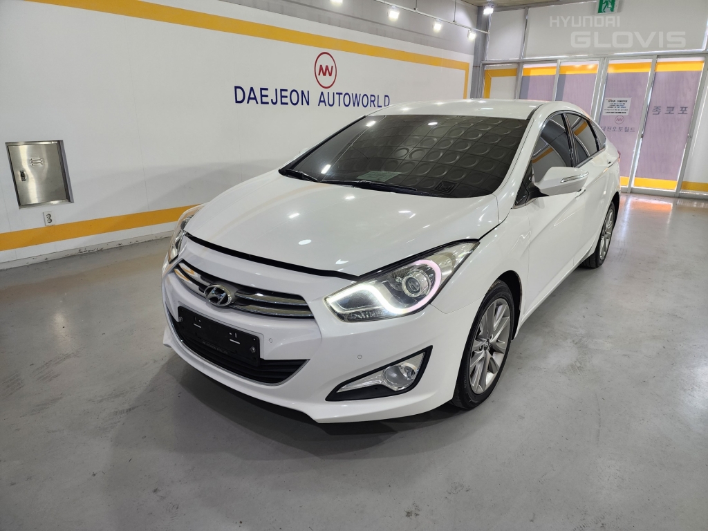 HYUNDAI I40 Saloon 2.0 GDI