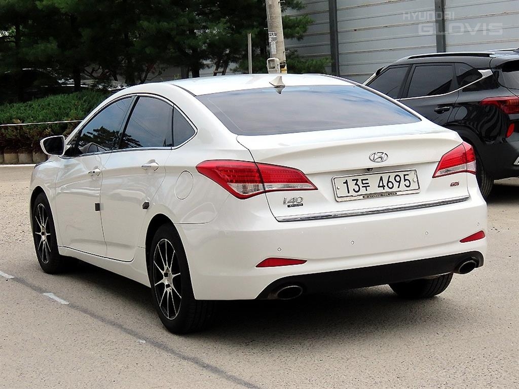 HYUNDAI I40 Saloon 2.0 GDI
