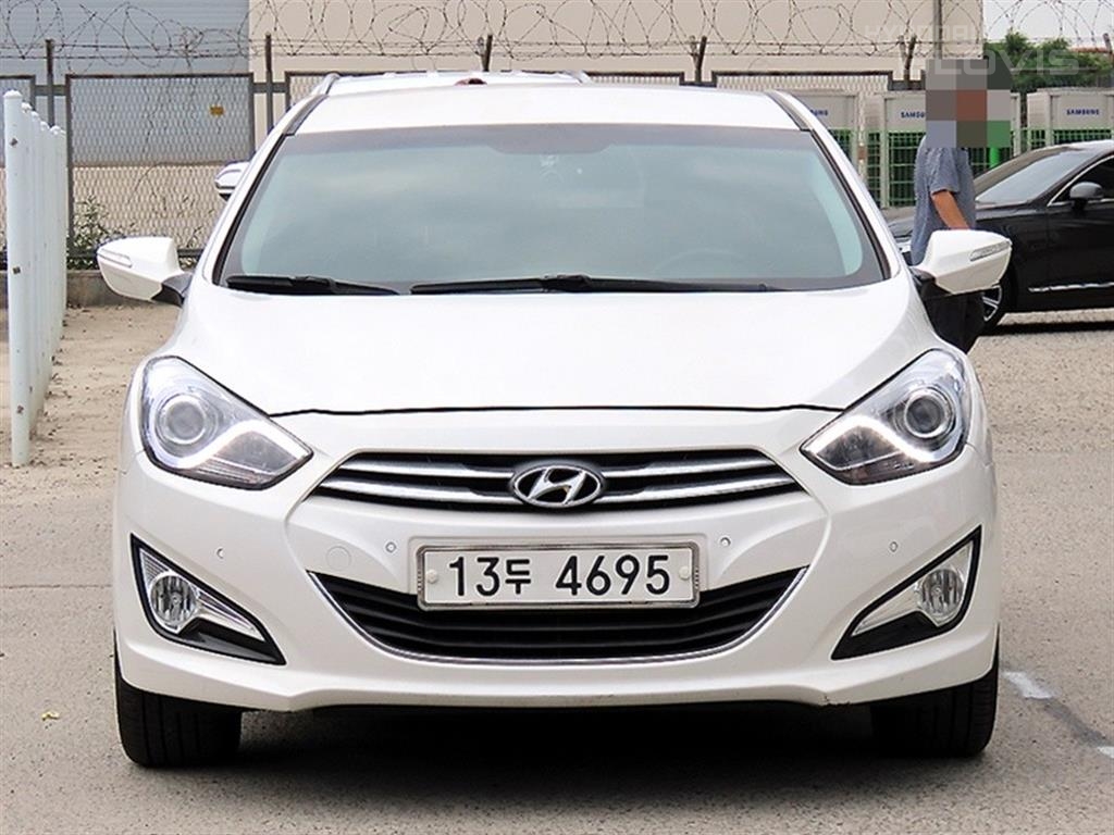 HYUNDAI I40 Saloon 2.0 GDI