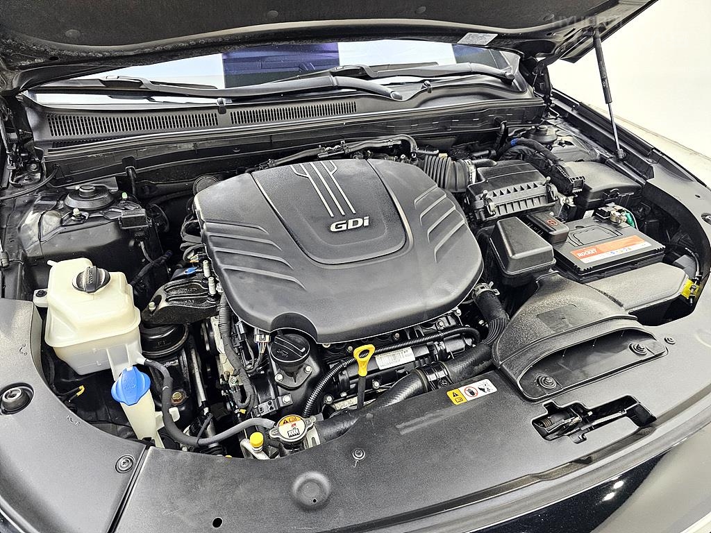 HYUNDAI Aslan G300