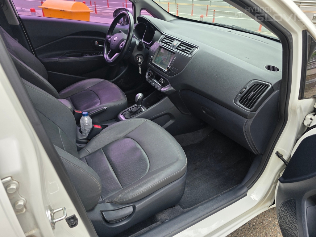 KIA The New Pride 4Door 1.4 MPI