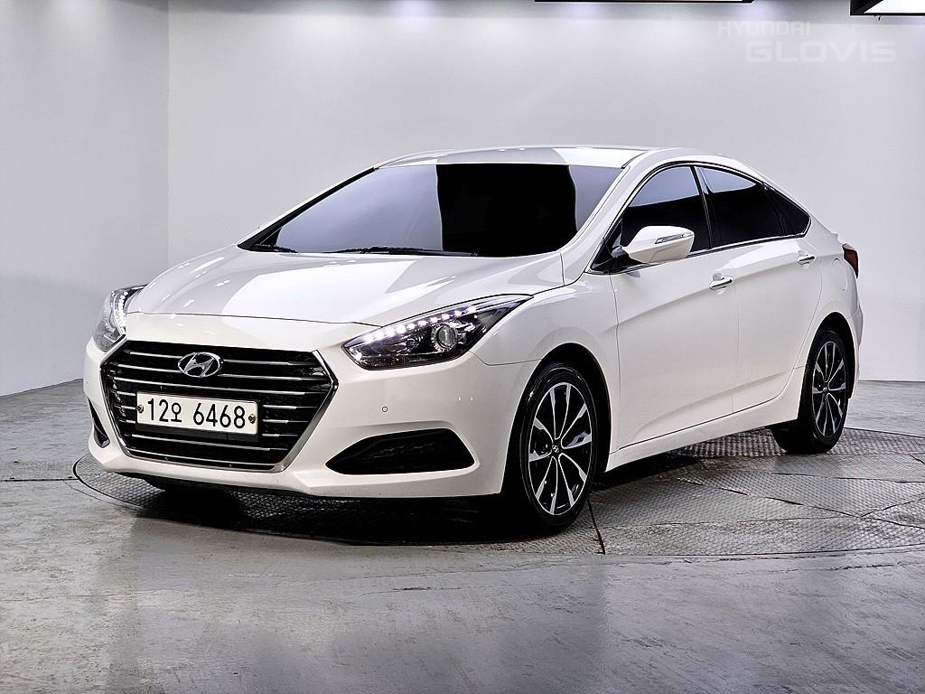 HYUNDAI The New I40 Saloon 2.0 GDI