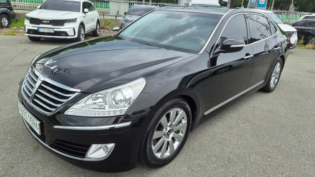 HYUNDAI Ecuus (New Model) VS380