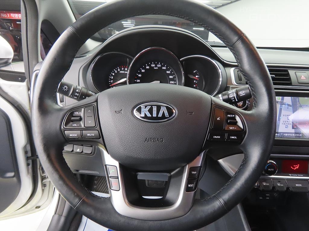 KIA The New Pride 4Door 1.6 GDI
