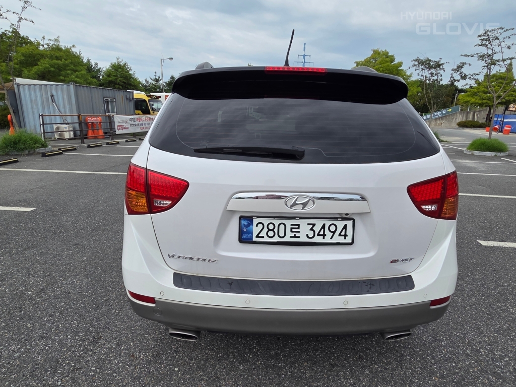 HYUNDAI Veracruz Diesel 2WD