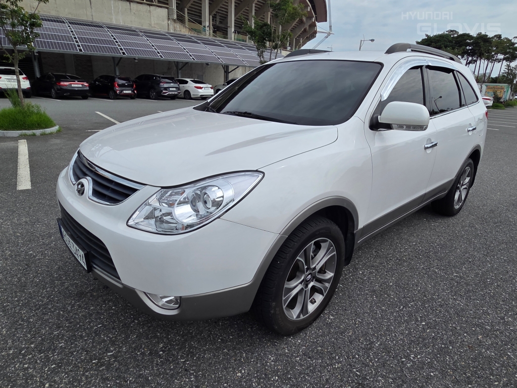 HYUNDAI Veracruz Diesel 2WD