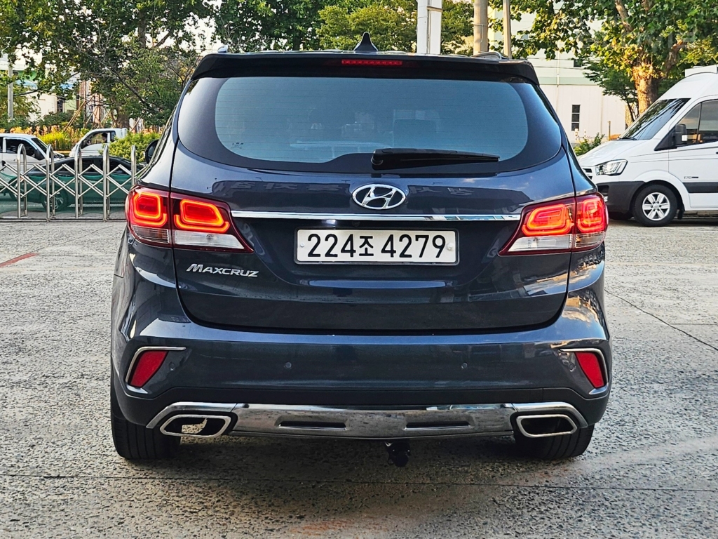 HYUNDAI The New Maxcruz Diesel 2.2 2WD