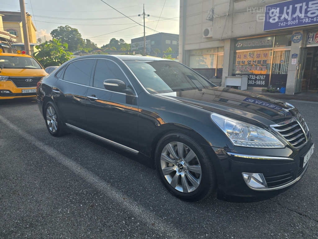 HYUNDAI Ecuus (New Model) VS380