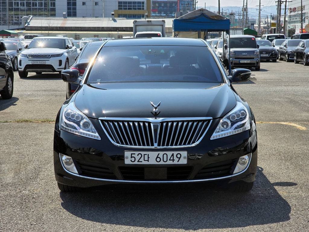 HYUNDAI Ecuus (New Model) VS380