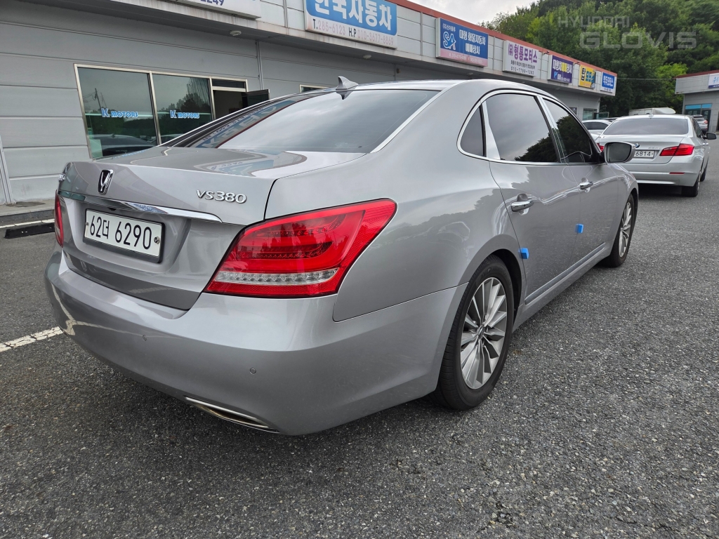 HYUNDAI Ecuus (New Model) VS380