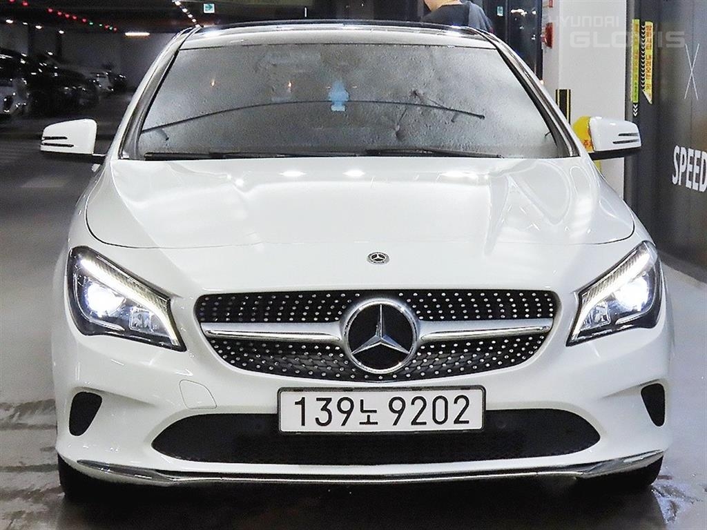 BENZ CLA-Class CLA250 4 Matic