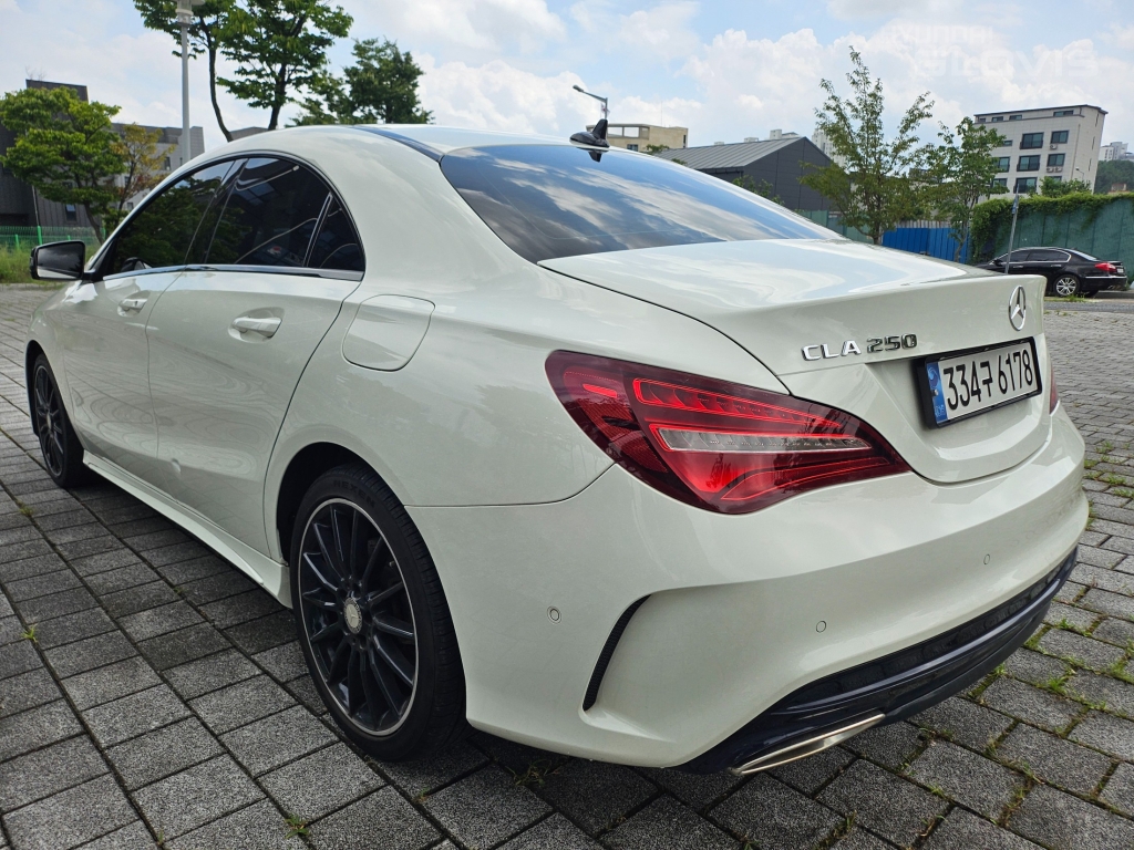 BENZ CLA-Class CLA250 4 Matic