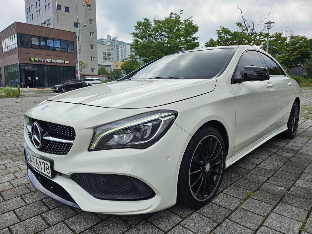 BENZ CLA-Class CLA250 4 Matic