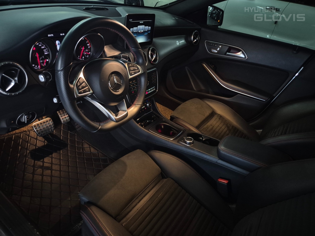 BENZ CLA-Class CLA250 4 Matic