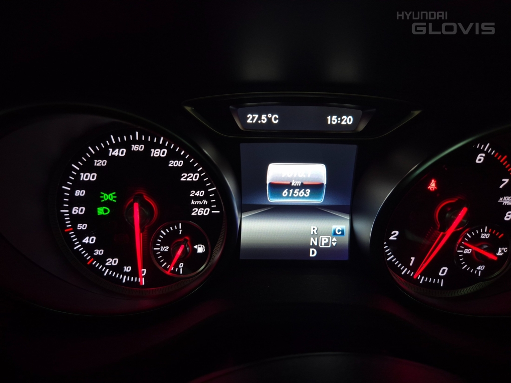 BENZ CLA-Class CLA250 4 Matic