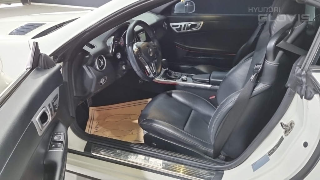 BENZ SLK-Class (3rd Generation) SLK200 BlueEFFICIENCY