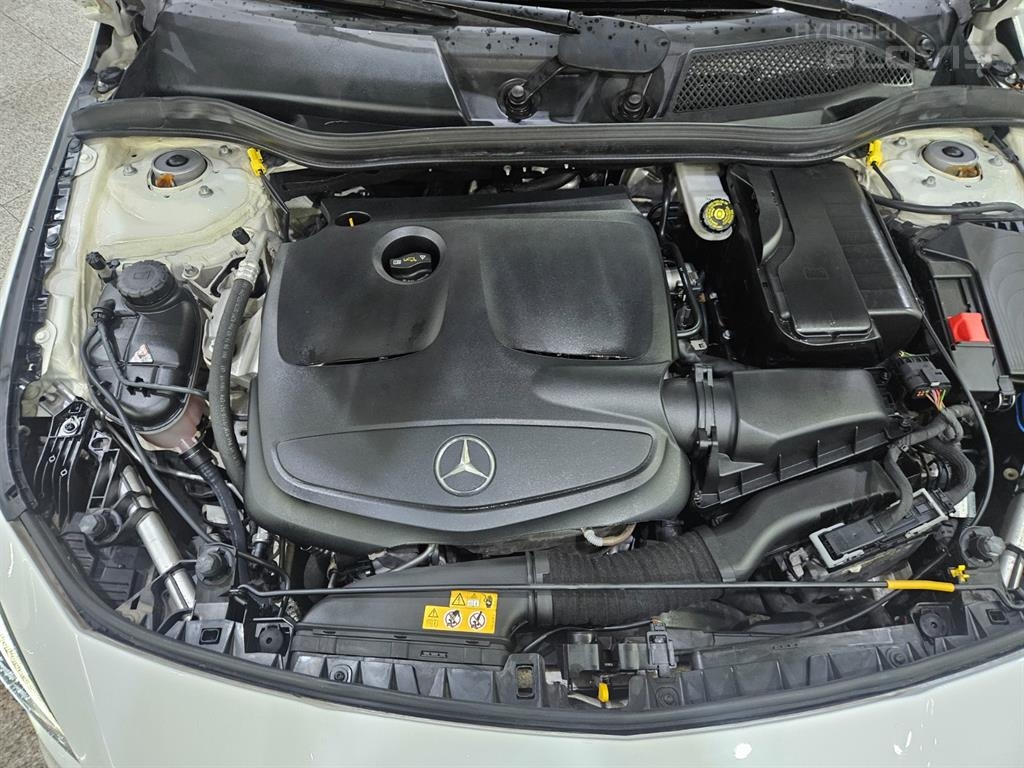 BENZ CLA-Class CLA 220