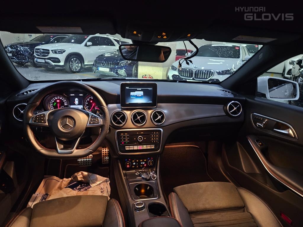 BENZ CLA-Class CLA 220