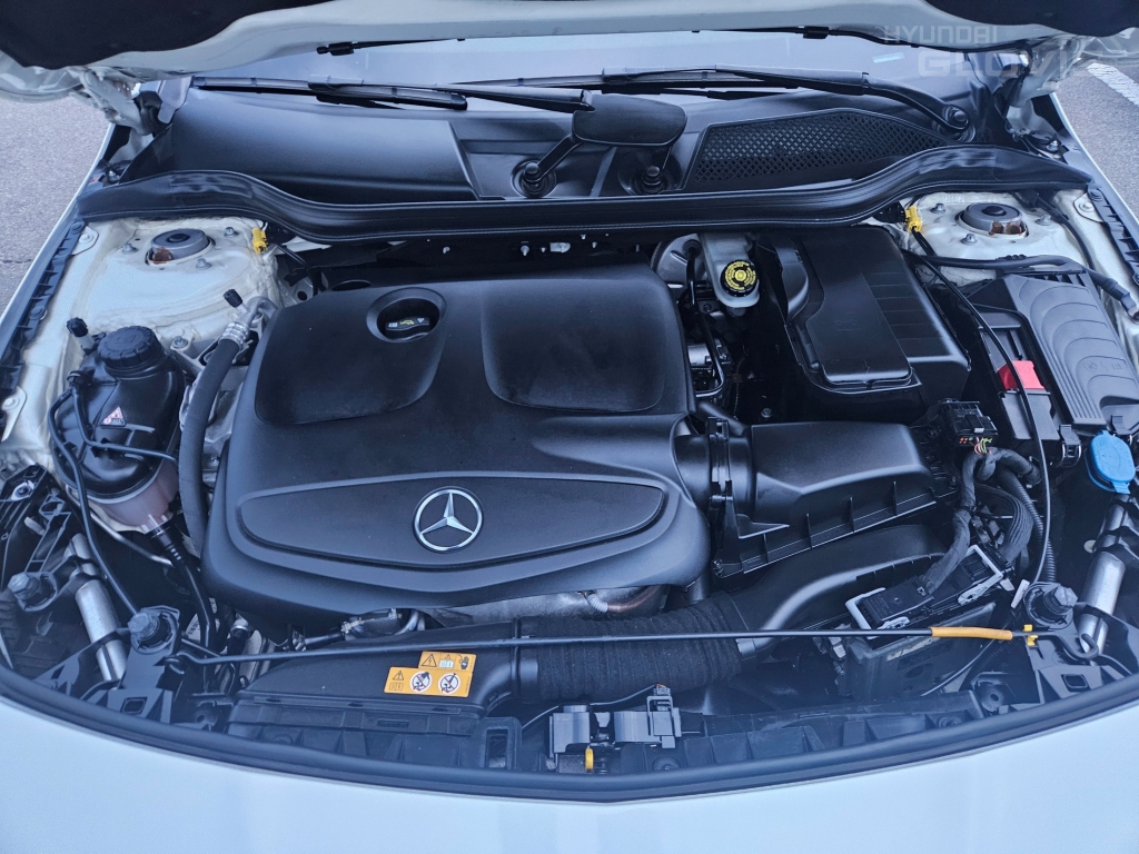 BENZ CLA-Class CLA250 4 Matic