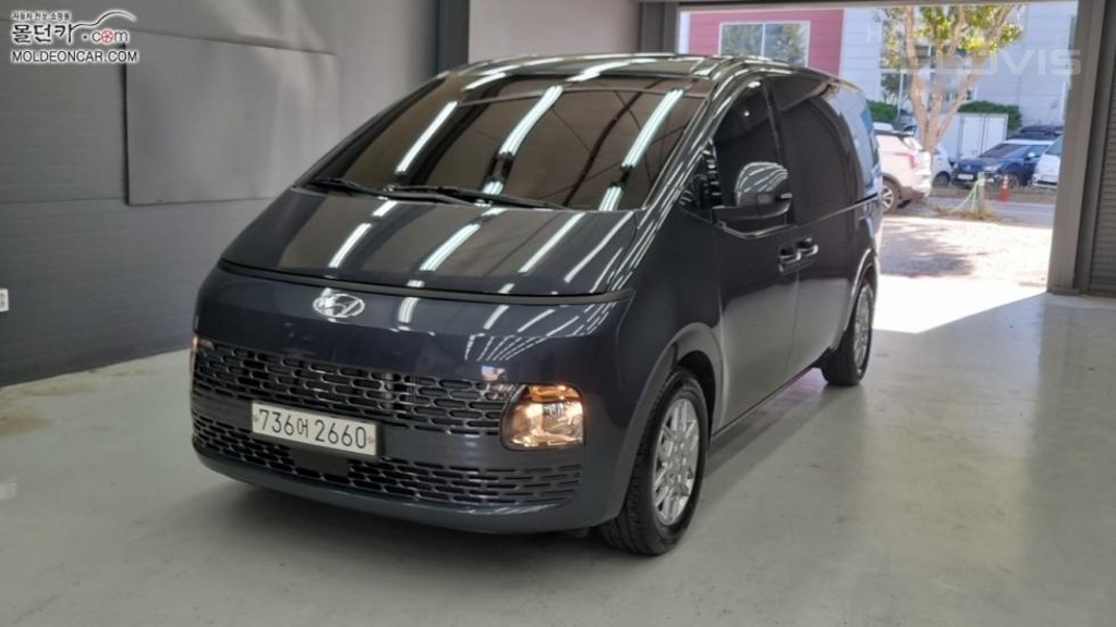 HYUNDAI Staria 2.2 Diesel Tourer 11-Seater 4W