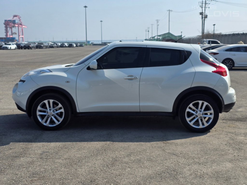 NISSAN Juke 1.6