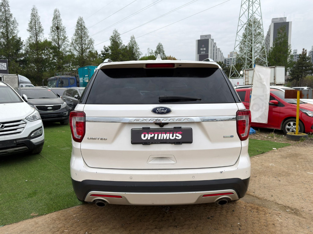 FORD Explorer (5th Generation) 2.3 AWD