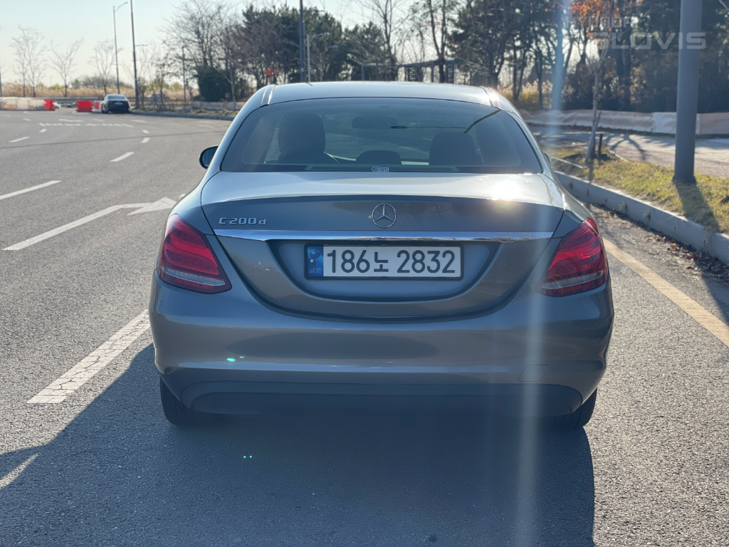 BENZ C-Class (4th Generation) C200 D