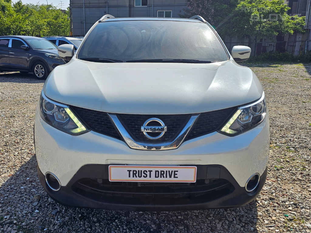 NISSAN Qashqai (2nd Generation) 1.6 SL
