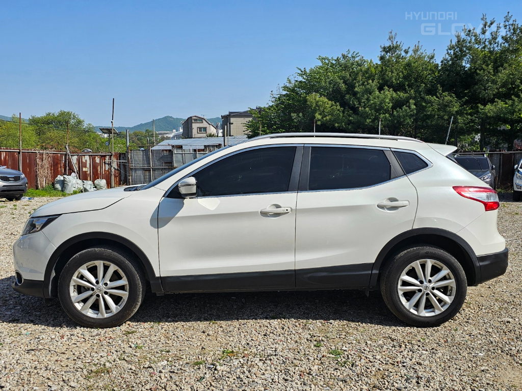 NISSAN Qashqai (2nd Generation) 1.6 SL