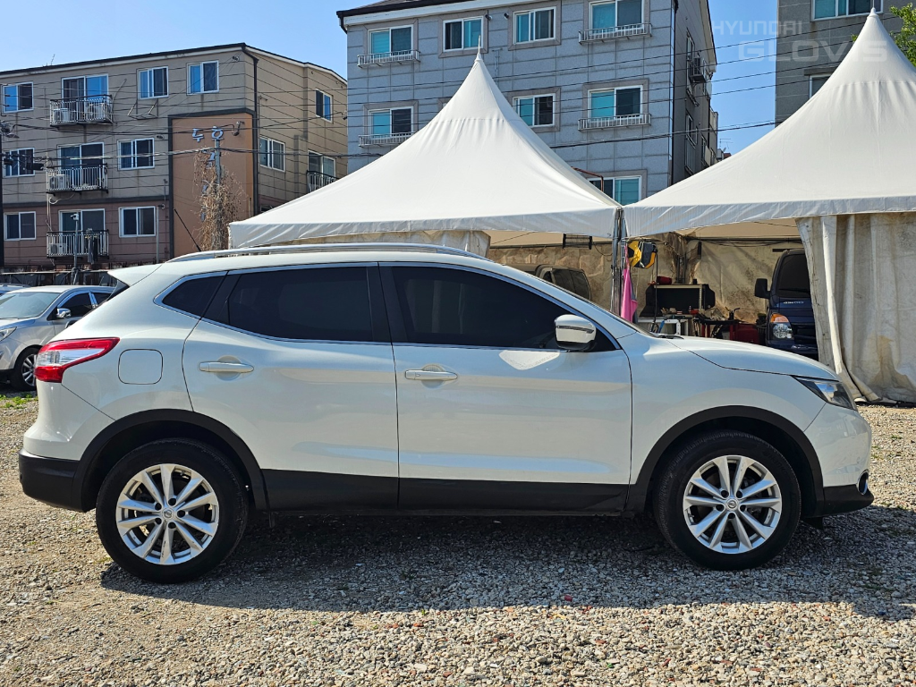 NISSAN Qashqai (2nd Generation) 1.6 SL