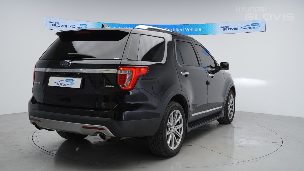FORD Explorer (5th Generation) 2.3 AWD