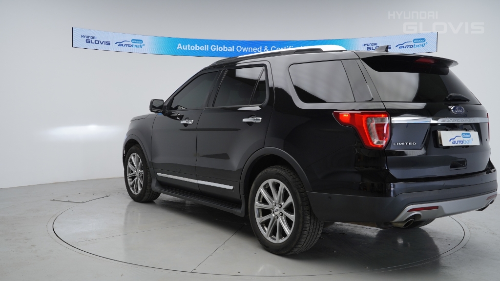 FORD Explorer (5th Generation) 2.3 AWD